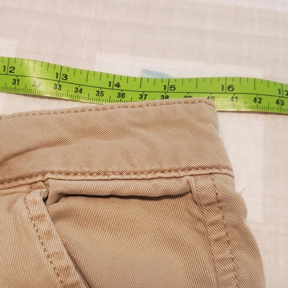 2 pairs of SO shorts size 11 tan and green - Picture 12 of 12